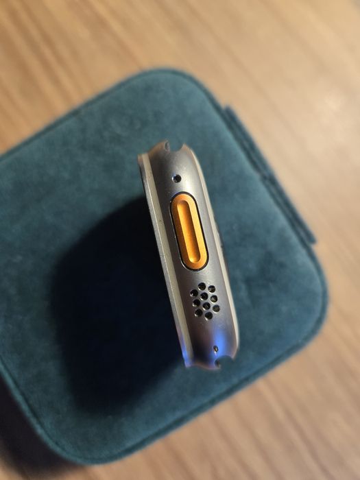 Apple watch ultra tytan