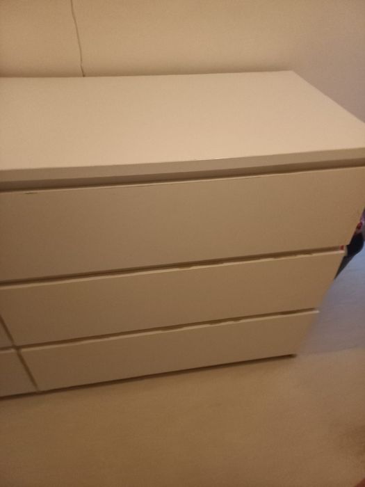 Comoda IKEA Malm