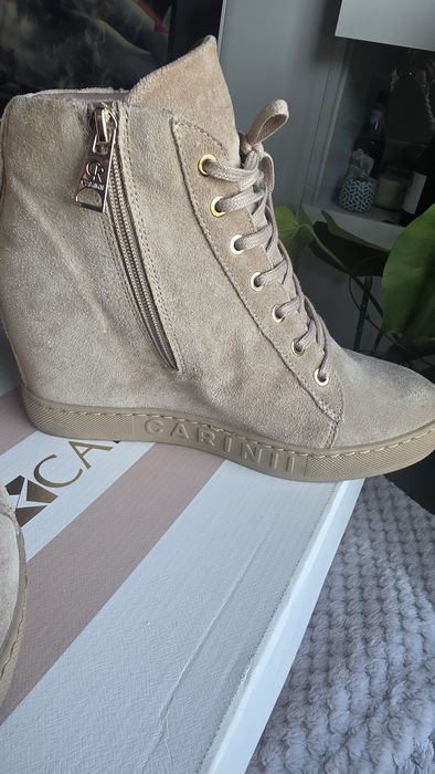 Sneakersy botki Carinii beżowe r. 39