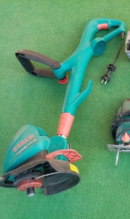 Триммер садовий BOSCH в доброму стані