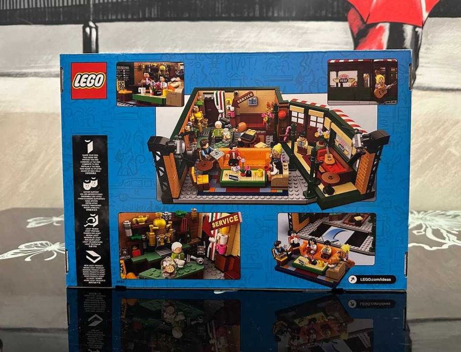 Конструктор LEGO IDEAS 21319 Central Perk FRIENDS