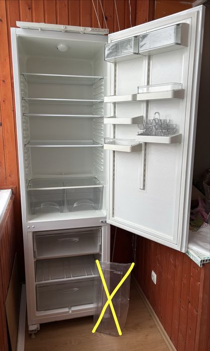 Полички та інше до холодильника Атлант