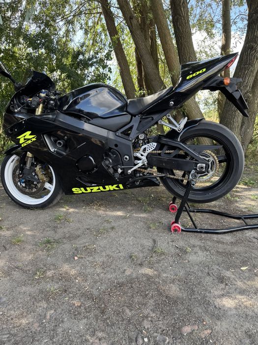 Suzuki GSX-R 600 rok 2004/2005 Brembo