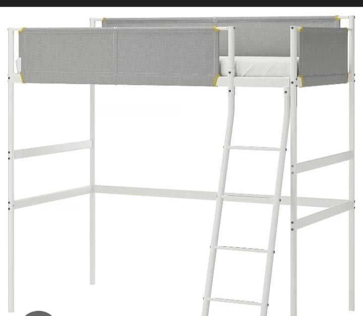 Cama Beliche IKEA com colchão e estrado