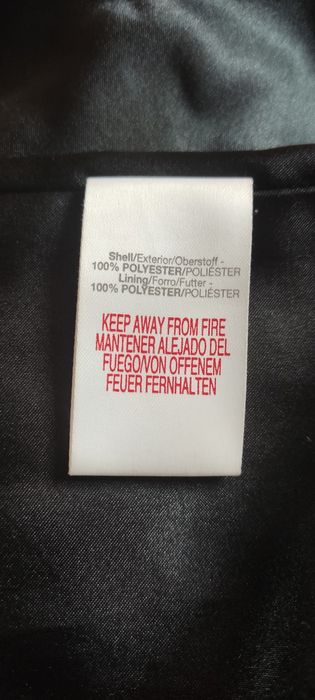 Sprzedam sukienkę czarną