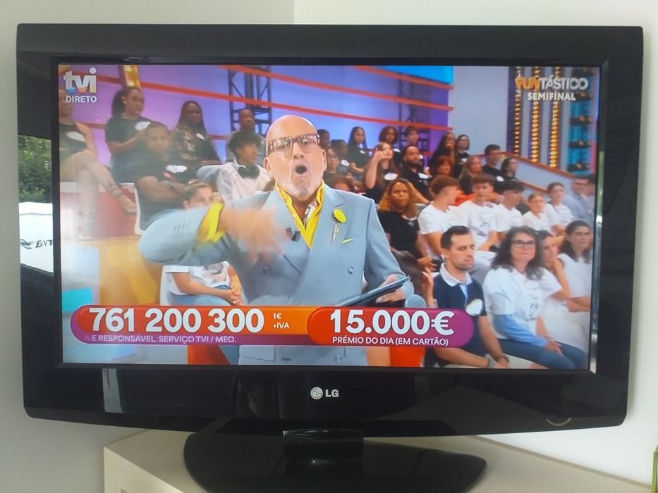 Tv LCD LG como nova.