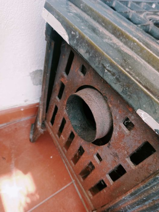 Fogão pequeno a lenha