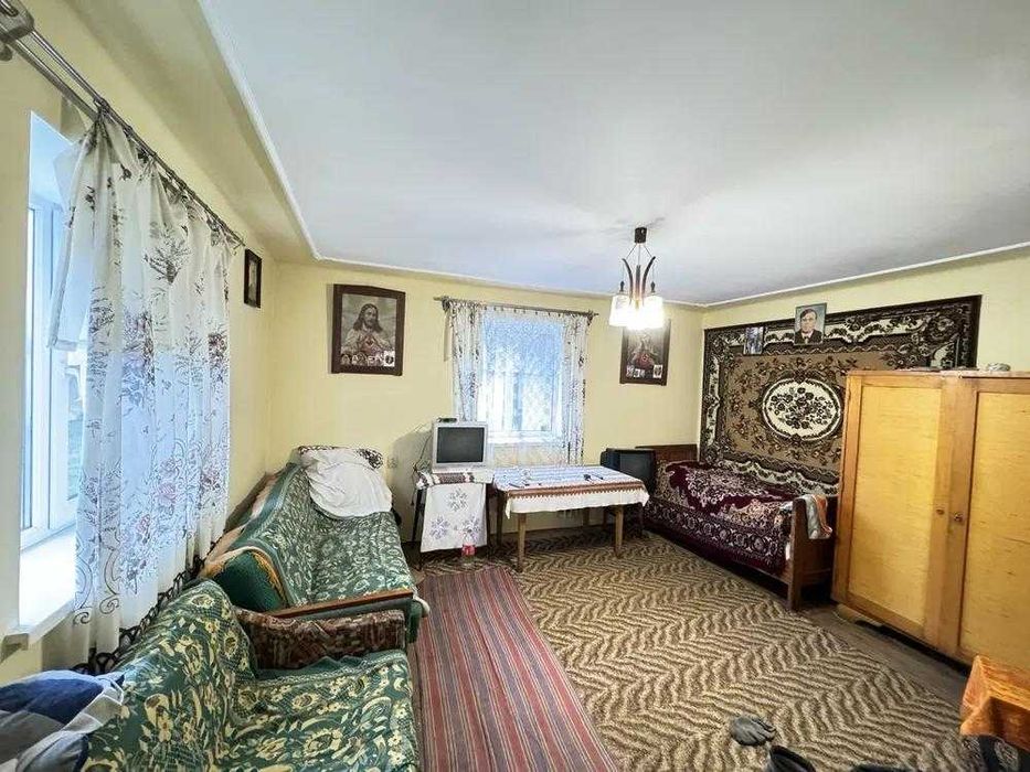 Продаж будинку с. Великий Полюхів