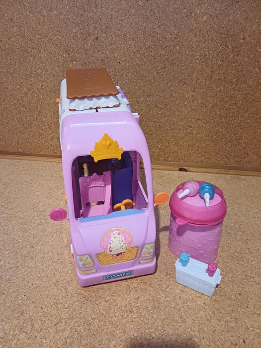 Carrinha de gelados hasbro.