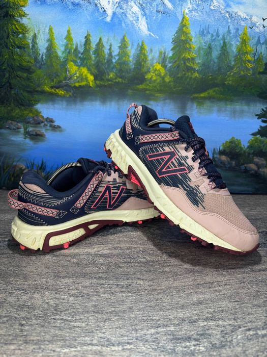 Кросівки New Balance 410v6 39 розмір