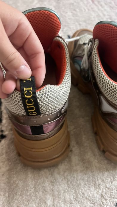 Продом Gucci Flashtrek