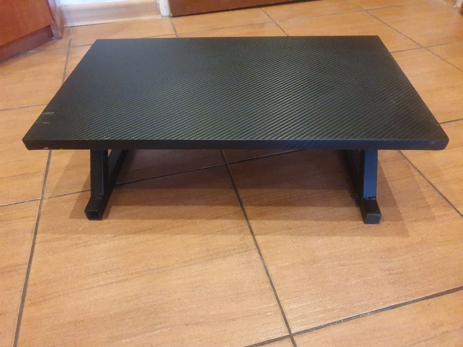 Podstawka pod komputer laptop czarna Jysk