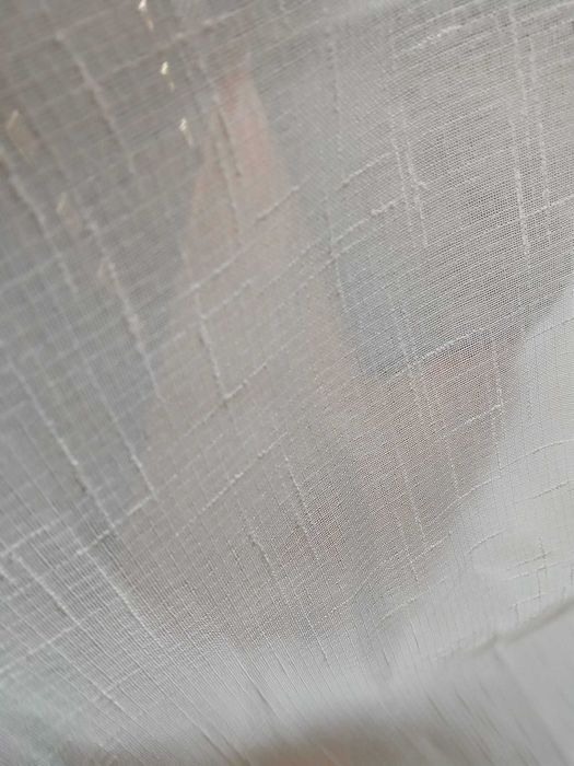 Vendo Cortinado com varão.