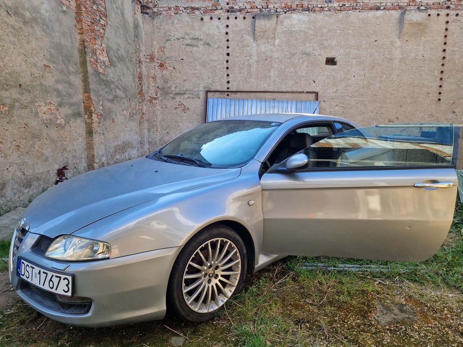 Alfa Romeo GT po kolizji