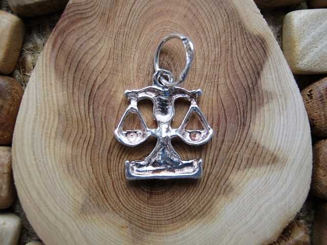 Срібний підвіс Терези