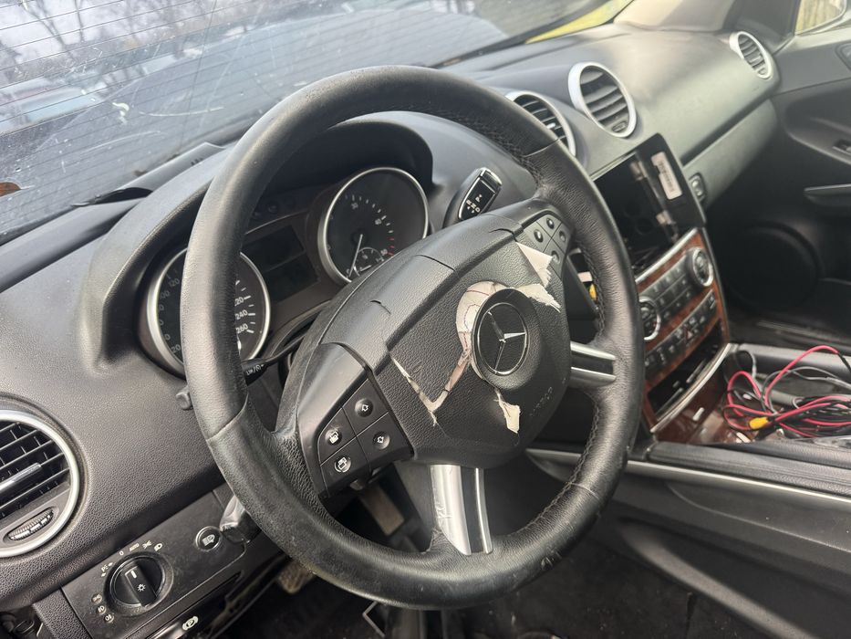 Руль мерседес мл164