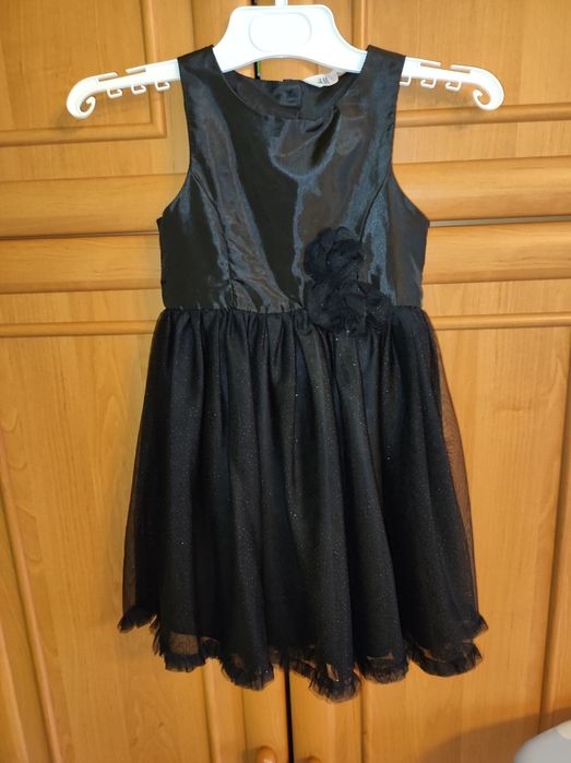Balowa sukieneczka H&M rozm 122 stan bardzo dobry