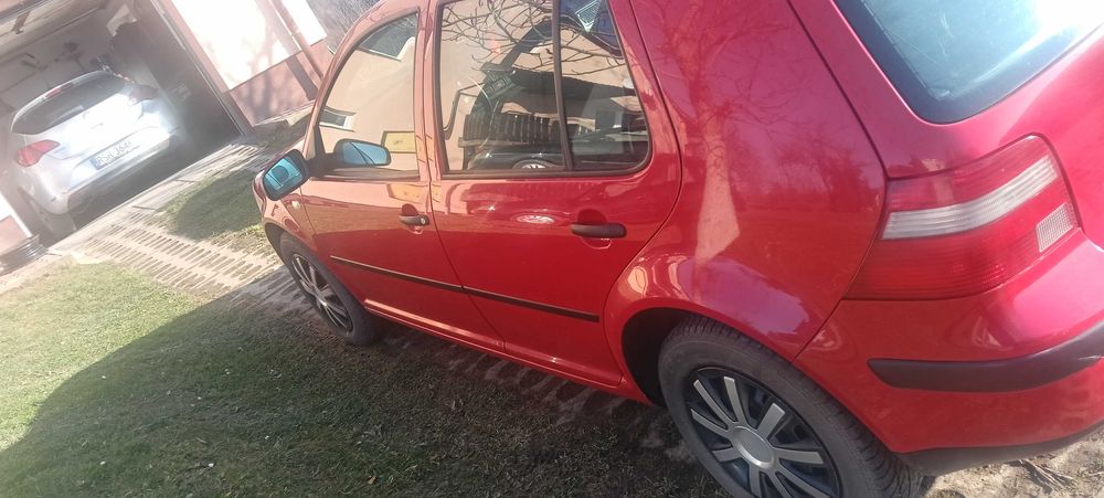 Volkswagen Golf 4