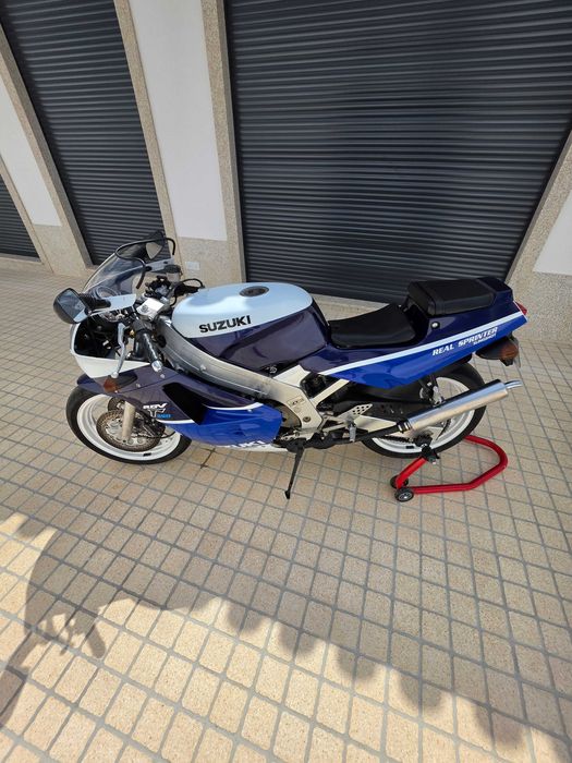 Suzuki rgv 250 VJ21A
