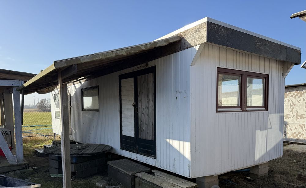 Domek holenderski do adaptacji