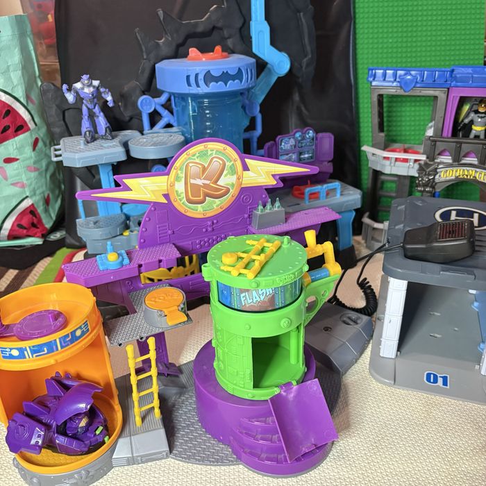 игровой набор MagicBox SuperZings Kazoom Lab Battle