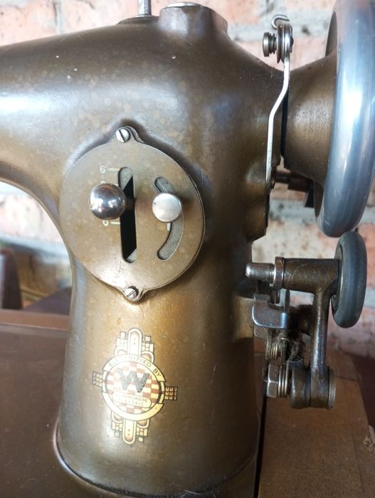 Швейная машинка американская