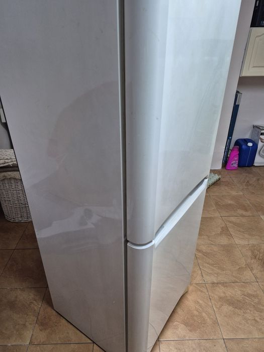 Lodówka INESIT Sprawna