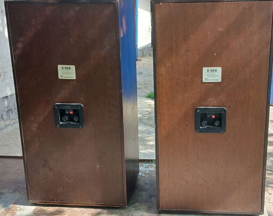 Продам колонки с90в