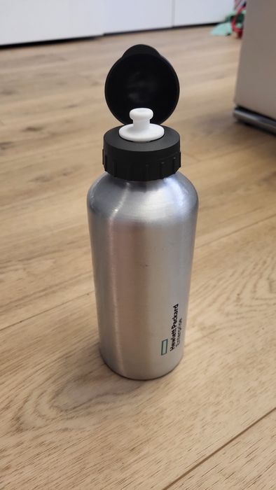 Bidon aluminiowy na wodę