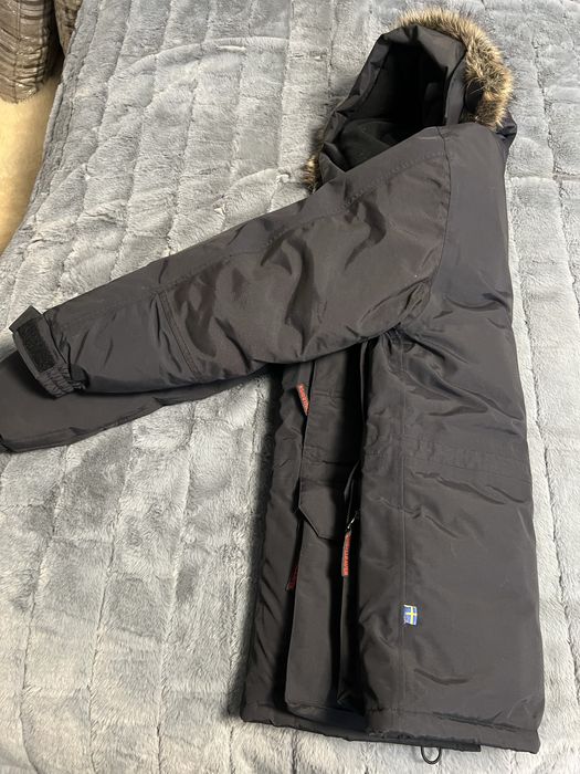 Полярна куртка Fjallraven! Made in Sveden!