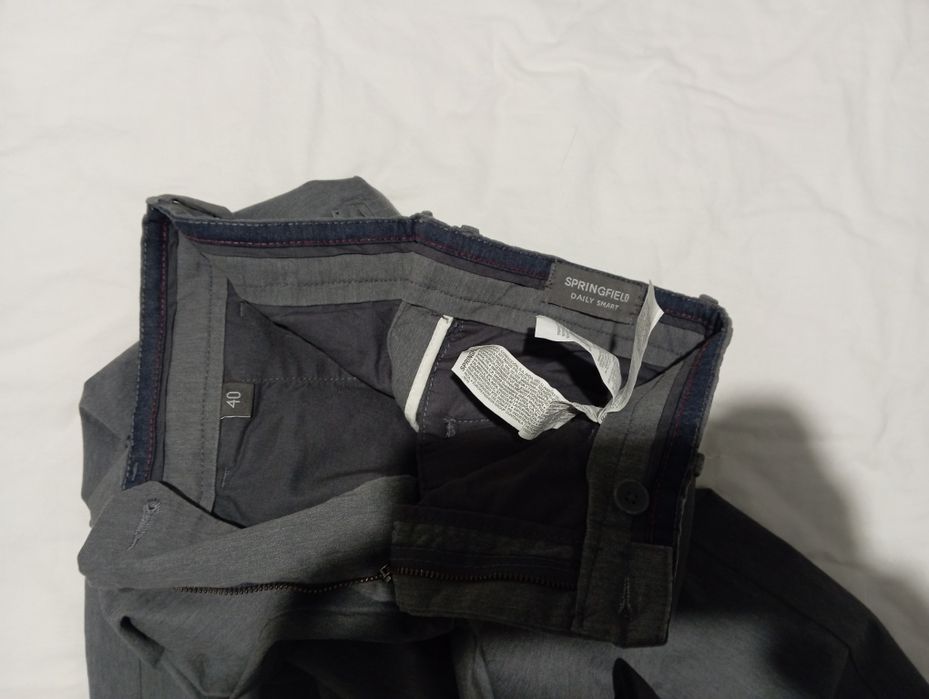 Calça de homem cinza