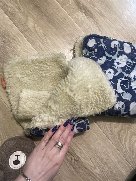 Конверт в санки з рукавичками