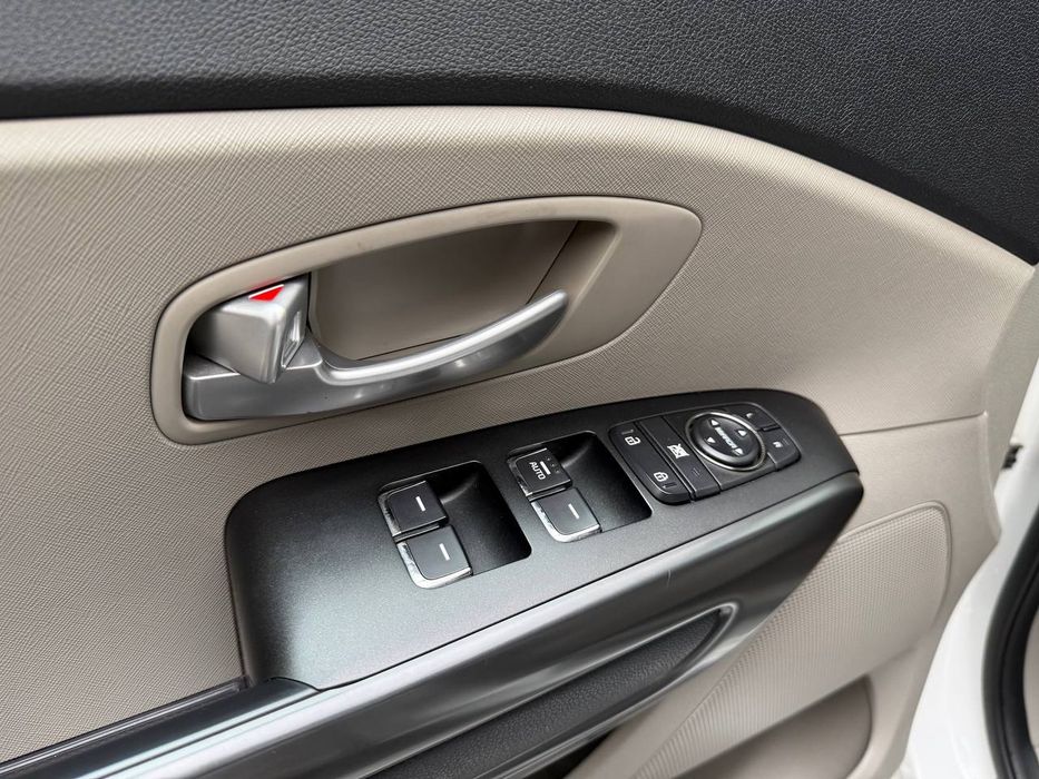 Kia Sedona 2020 VIN KNDMB5C1XM6663124 фото оголошення 13 з 24