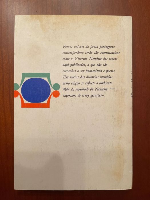 "Quatro Prisões Debaixo de Armas", de Vitorino Nemésio
