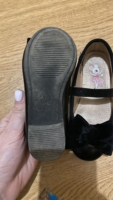 Туфлі для дівчинки