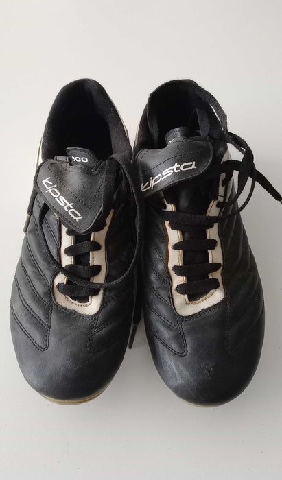 Chuteiras Kipsta 300