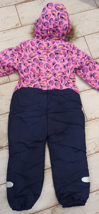 Nowy zimowy kombinezon dla dziewczynki 128/134