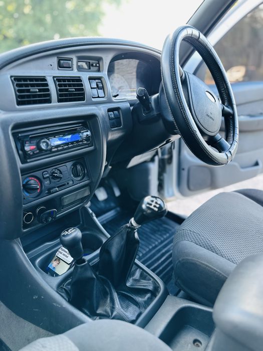 Продам Ford Ranger 2.5 дизель 4х4 пикап в хорошем состоянии