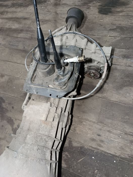 КПП та роздатка Нісан Терано 2.7 д