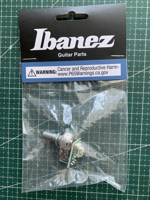 Potencjometr do basu Ibanez sr300e-svm 3VPV25A