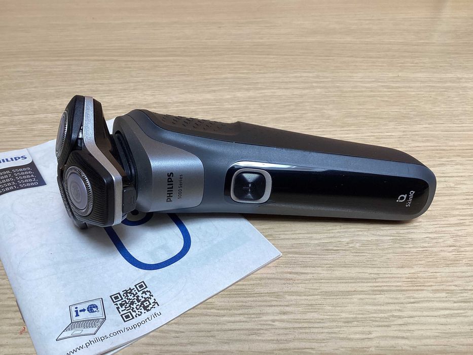 Máquina de Barbear PHILIPS S5887/50 (Autonomia 60 min)