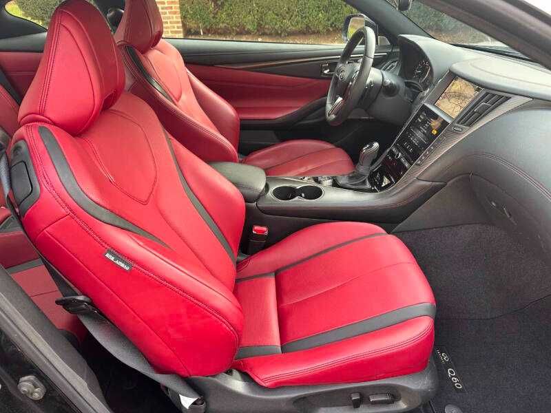 2022 Infiniti Q60 Red Sport 400
