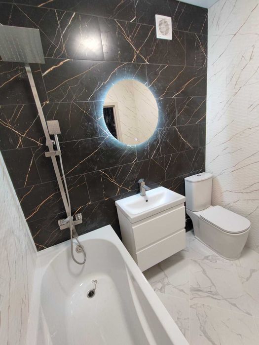 Двох кімнатна, терміново, вид на озеро, ремонт, терміново, Виставка