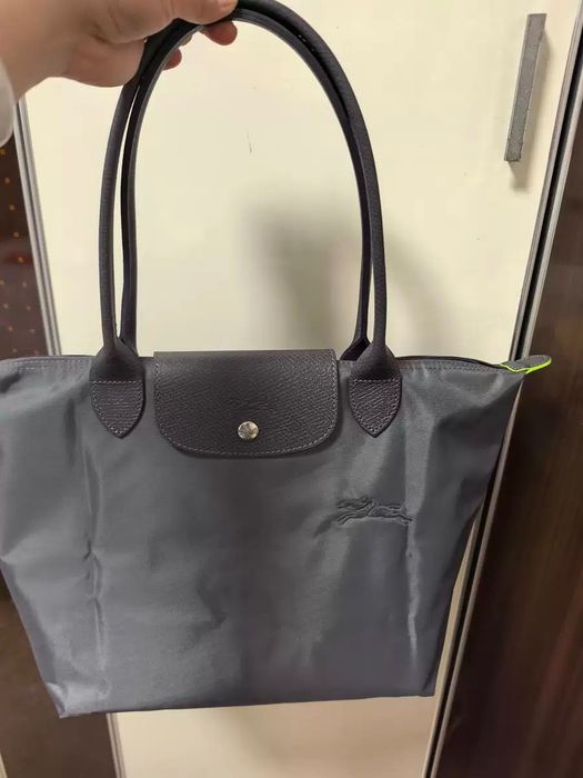 100% authentic Longchamp Le Pliage Tote Bag
