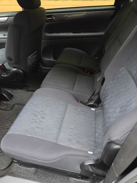 Sprzedam Toyote Avensis Verso