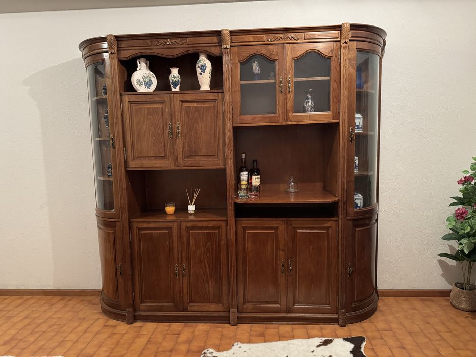 Movel sala com abertura para televisão
