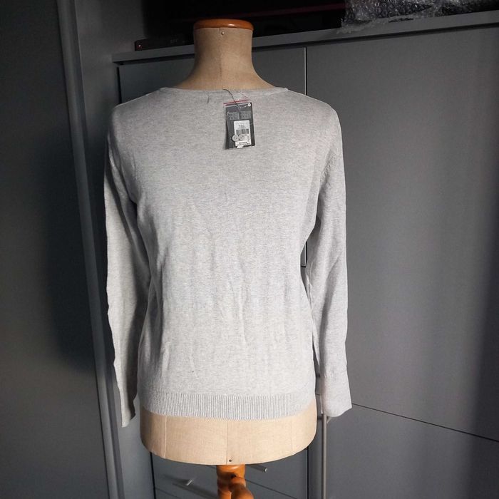 popielaty sweterek 40/12 Primark nowy