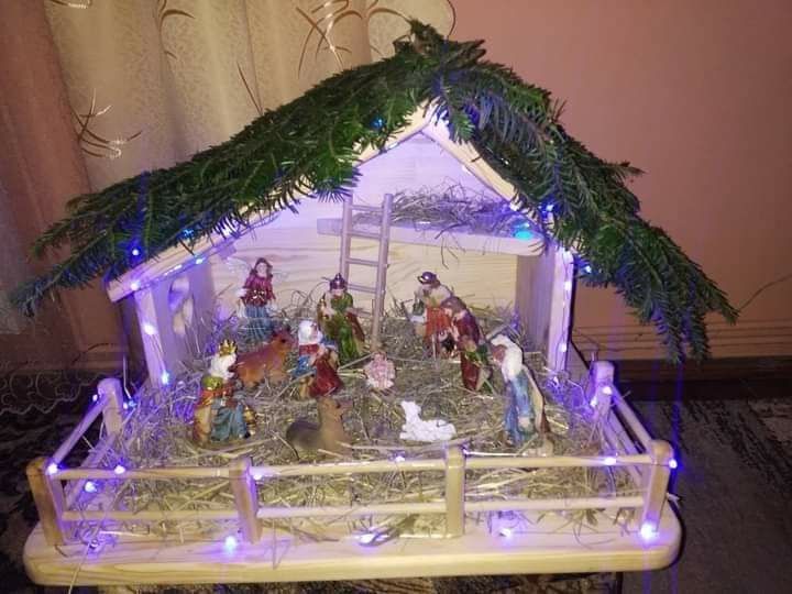Хлівчик для різдвяної шопки.