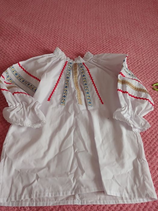 Вишиванка 10 років 140р.