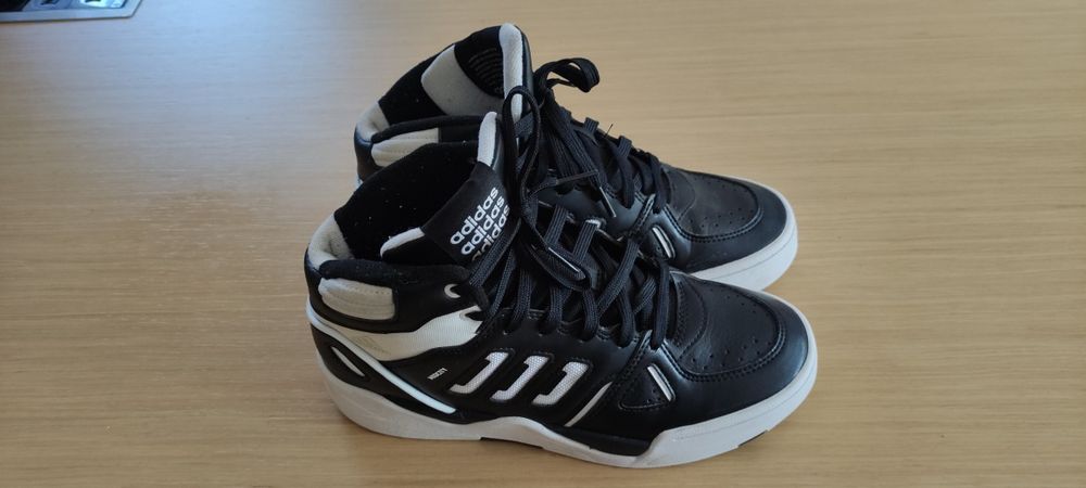 Adidas Midcity mid rozm. 40